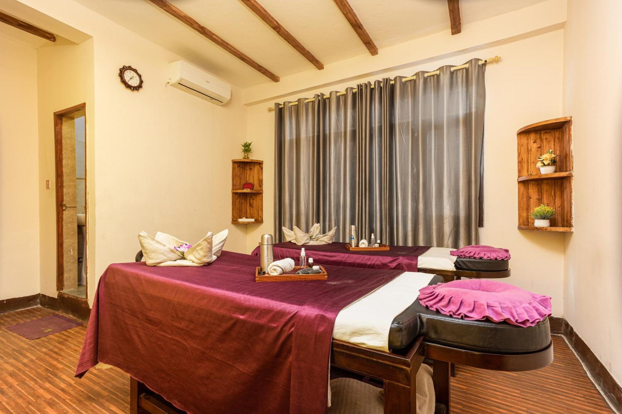 Thamel Hotel & Spa كاتماندو المظهر الخارجي الصورة